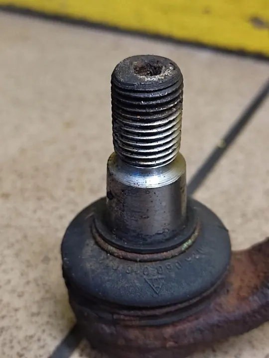 Mercedes-Benz Styrning A2104611101 image 3