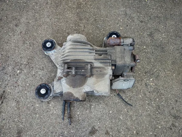 Diferencial trasero Haldex VW Tiguan 2.0TDI OEM 0AY525010D image 6