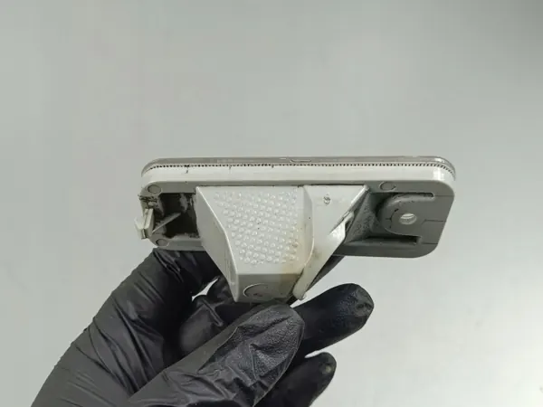 Feu de plaque Kia Telluride OEM 925012W000 image 5