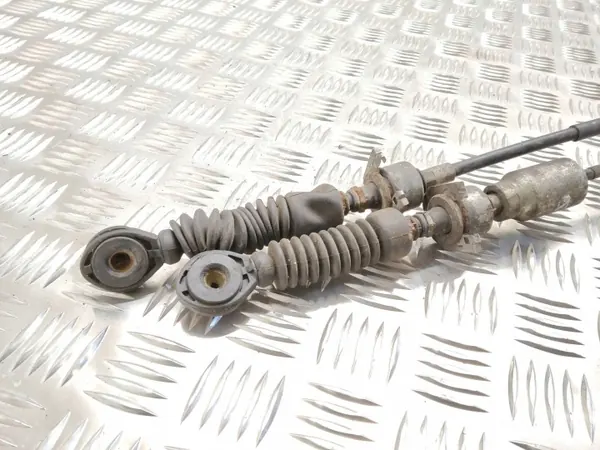 Ligação de Mudanças Mitsubishi OE OEM RZV74518 - Usado image 4