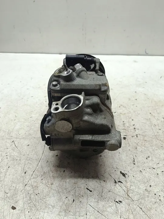 Compressore A/C Volkswagen OE 7P0820803M image 4