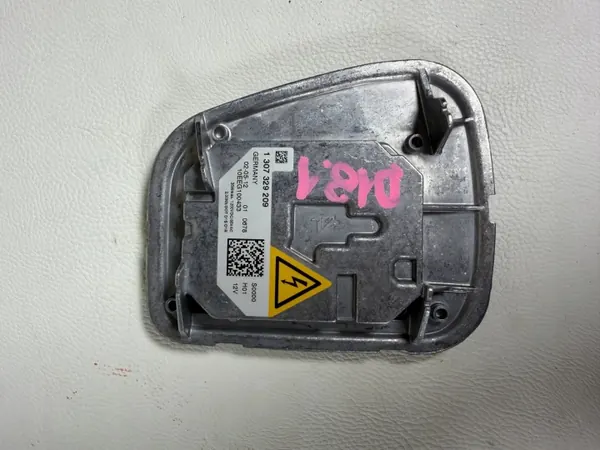 Balastro Xenon Esquerdo Volvo V50 S40 II OEM 1307329209 image 2