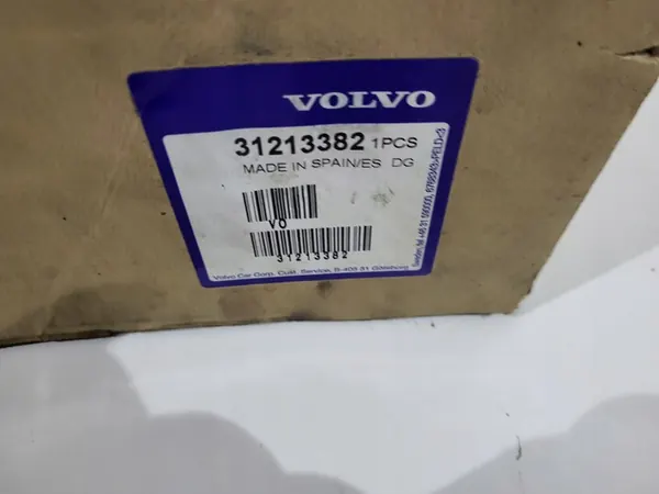 VOLVO XC60 S60 V60 R Design Volante Multifuncional OEM image 9