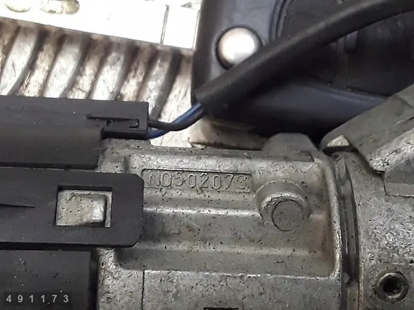 Interruptor de Ignição Peugeot 407 2.0 16V N0502073 image 7