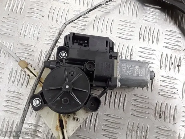 Regulador de janela VW OEM 5C5837462B - Usado image 5