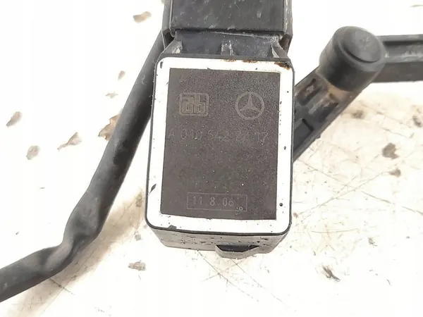 Mercedes-Benz GL X164 2007 Capteur de niveau arrière gauche A1643201132 image 2