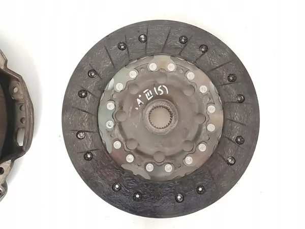 Kytkinpaketti Mercedes-Benz A W176 2015 A6070300605 image 4