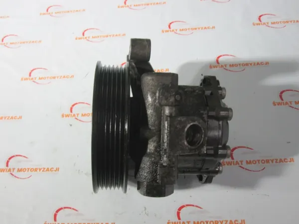 Mercedes-Benz servostyrpump OEM A0064667801 image 2