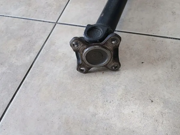 Framdrivaxel BMW X3 (E83) Manuell L=700mm OEM image 3