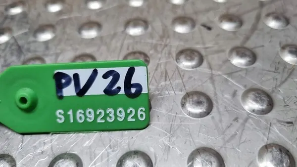 Volkswagen Engine Mount 7H0199207B image 6