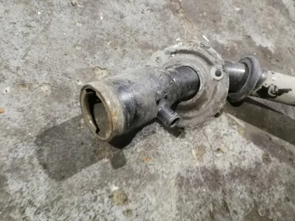 BMW E21 Bränslefyllningshals OEM Rura wlewu paliwa image 5