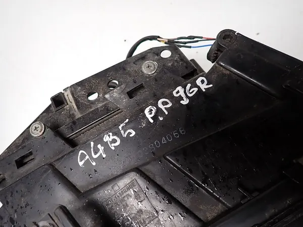 Faros delanteros derecho Audi A4 B5 96R OEM 8D0 941 029 B image 3