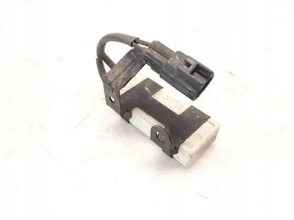 Relais de ventilateur radiateur Toyota OEM 2468102851 Yaris Verso image 2