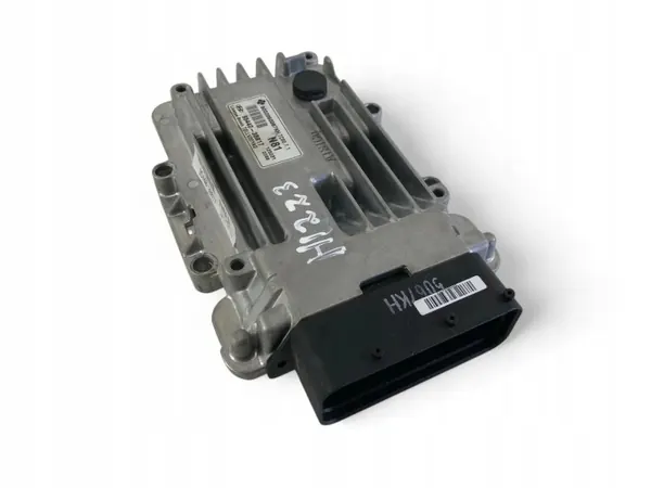 Computadora Transmisión Hyundai IX35 OEM 31958777 image 2