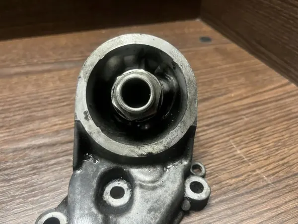 Gebrauchte Ölfilterbasis Citroen Jumper OEM 504048186 image 4