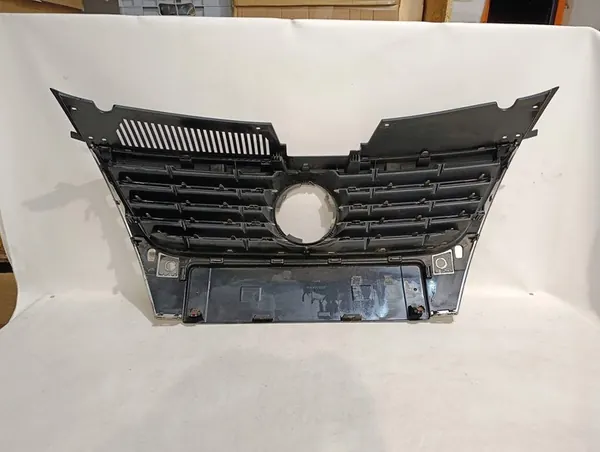 GRILL ATRAPA VW PASSAT B6 image 6
