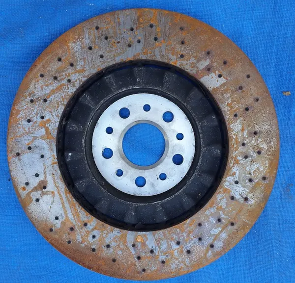 Disco de freio dianteiro MASERATI Quattroporte image 2