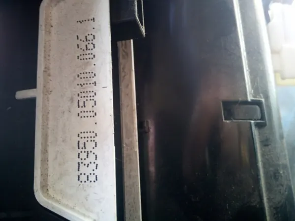 OEM POPIELNICZKA PANEL AVENSIS T27 09-18 Asbak image 5