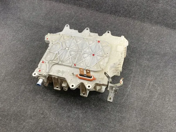 Inversor Nissan Leaf I OEM 291A03NFA - Usado image 2