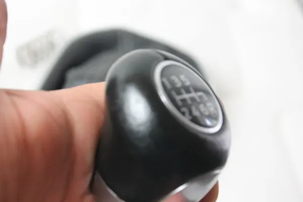 Pomo de Cambios OEM GALKA ZMIANY BIEGOW FIESTA MK8 image 6