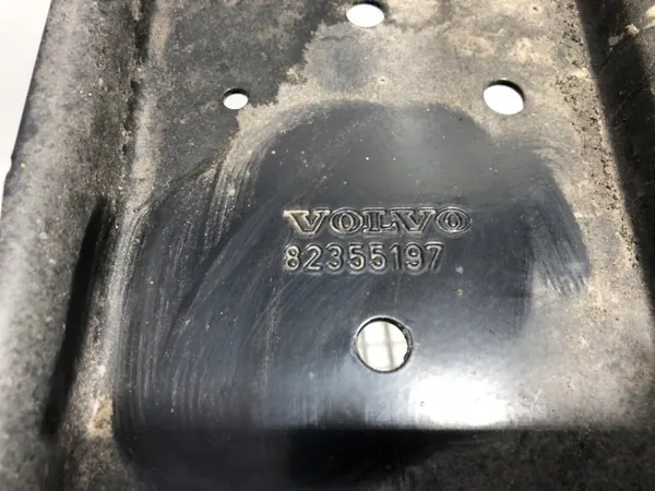 Rechter Cabinetrede OEM 82355197 Volvo FH II image 3