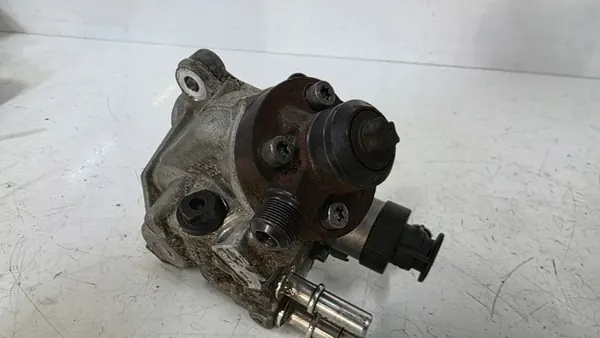 Jaguar XF X260 insprutningspump OEM 0445010706 image 3