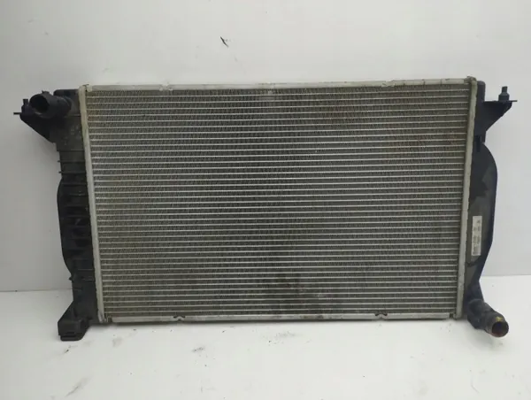 Radiateur d'eau OEM 60302A pour Audi A4 Cabrio 2.5L image 2