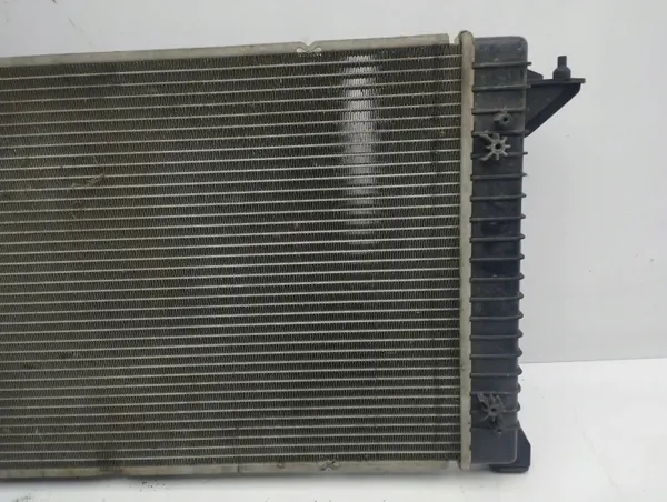 Radiateur d'eau OEM 60302A pour Audi A4 Cabrio 2.5L image 9