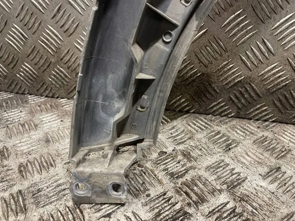 Soporte del guardabarros delantero derecho OEM 8Z0853818A Audi A2 image 5