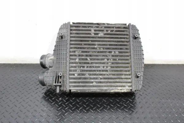 Radiador Intercooler Maserati Levante M161 670035636 image 2