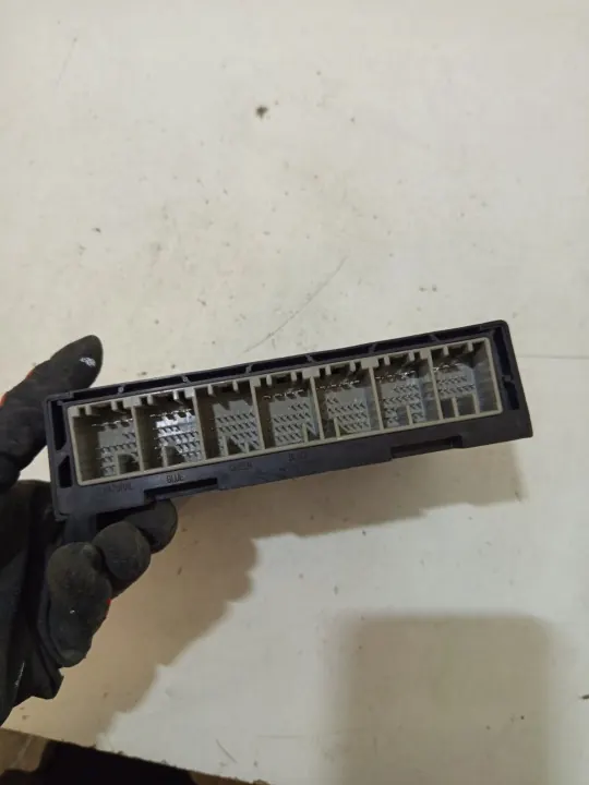 Módulo de porta Chevrolet Cruze OEM 13583450 - Usado image 3