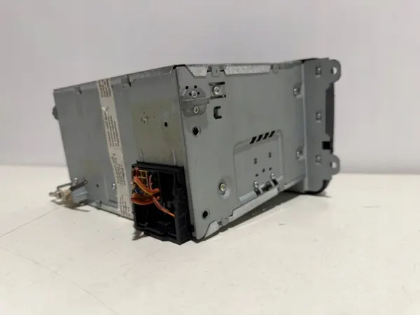 Radio OEM LO 464053 usado para VW Golf Plus 2004-2013 image 4