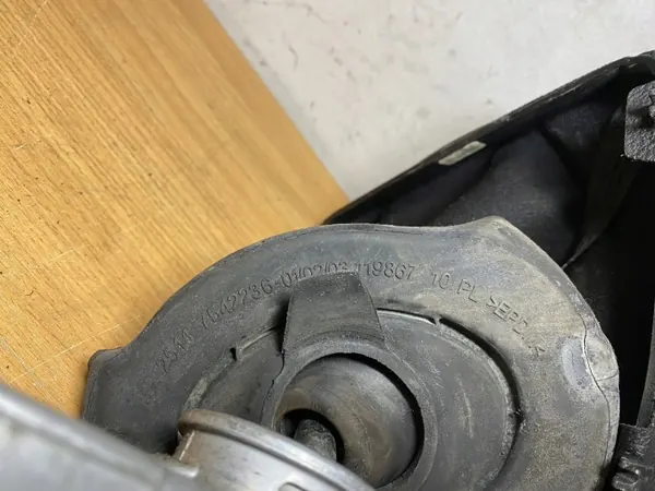 BMW Växlingsmekanism OEM C2489 för 3-serie E90 image 4