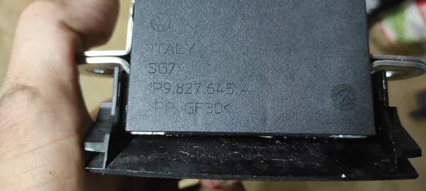 SEAT LEON 2 II LIFT 09-12 Bagagelås 1P0827505D image 9