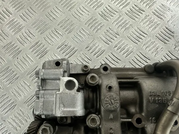 Audi A4 B8 2.0 TDI CAG Ejes de equilibrado + Bomba de aceite OEM 03L103537 image 7