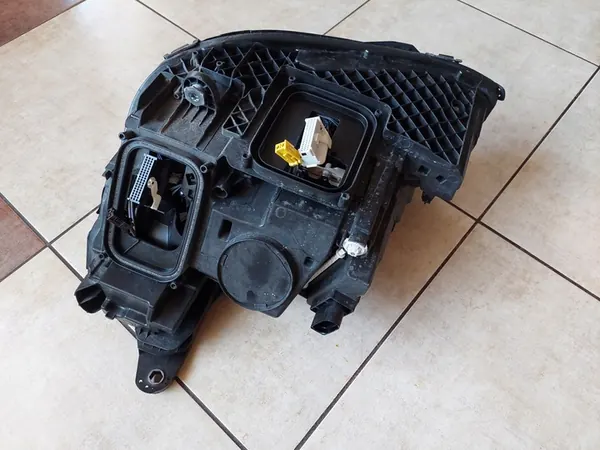 Rechter Full LED Koplamp - Mercedes E-Klasse W213 - OEM image 9