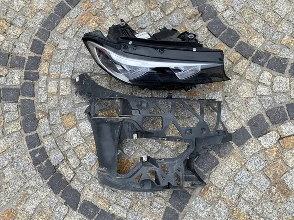 BMW 3 G20 G21 Guida Paraurti Anteriore Destro 7422248 OEM image 2