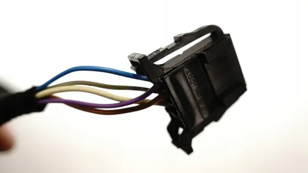 OEM 371117036 vasen peili Seat Toledo IV 12-15 image 7