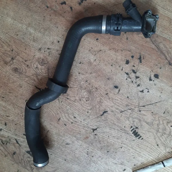 Ylävesiletku BMW E46 3.0d M57 184 OEM 2247849 image 4