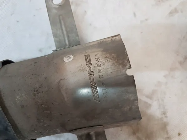 Conjunto de Ponteiras de Escape AMG Mercedes A-Class W177 A35 image 9