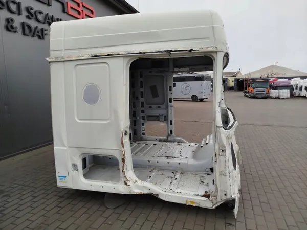 Cadre OEM 1811559 DAF XF 106 Space Cab - Occasion image 3