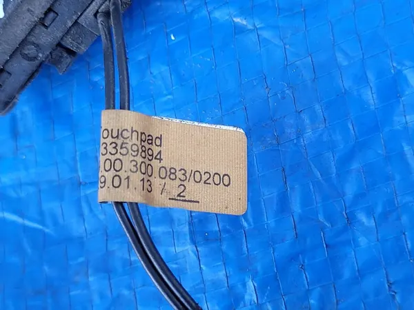 OPEL Meriva B Takaluukun Mikroswitch 13359894 image 8