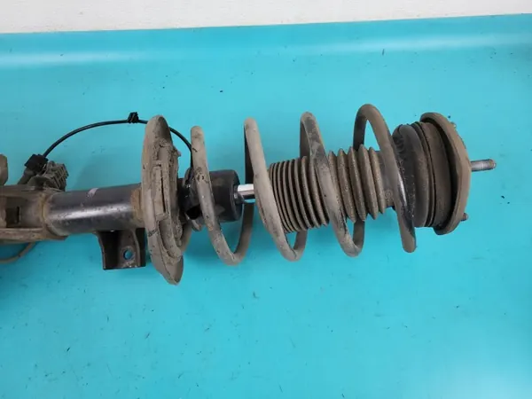 Amortecedor dianteiro esquerdo OEM PRKA114221657091 Mazda 6 image 3