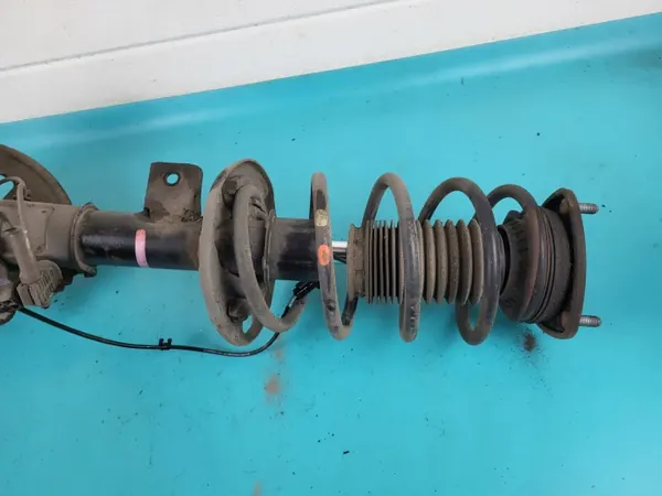 Amortecedor dianteiro esquerdo OEM PRKA114221657091 Mazda 6 image 7