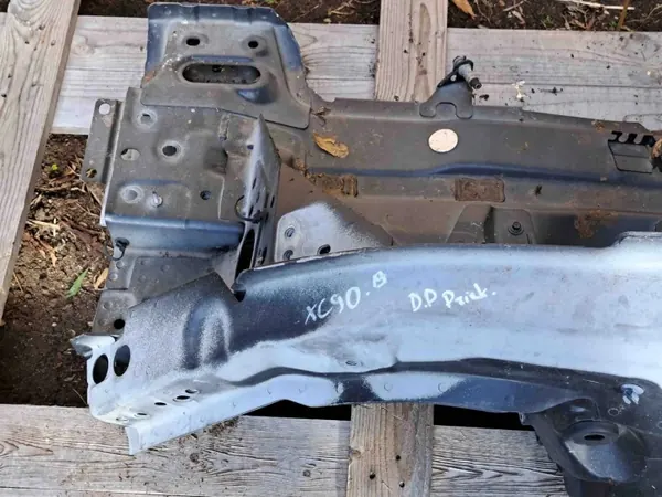 OEM 31698176 Fram Höger Stänkskärm Volvo XC90 II image 3