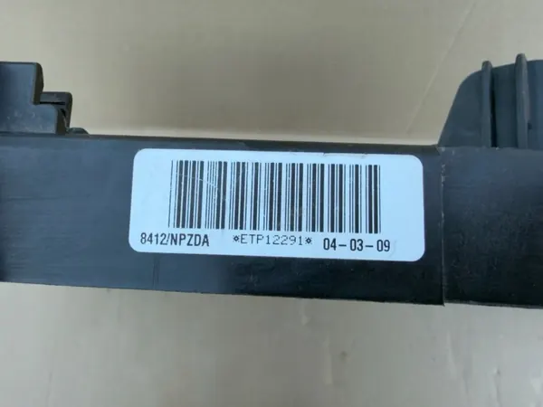 Mitsubishi OE Kylarfläkt OEM 1350A375 AS Fram image 4