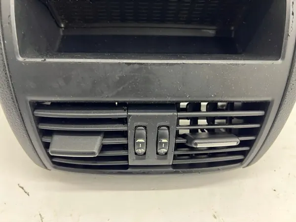 BMW 9206664 Achter Tunnelrooster Kap voor F10 F11 image 3