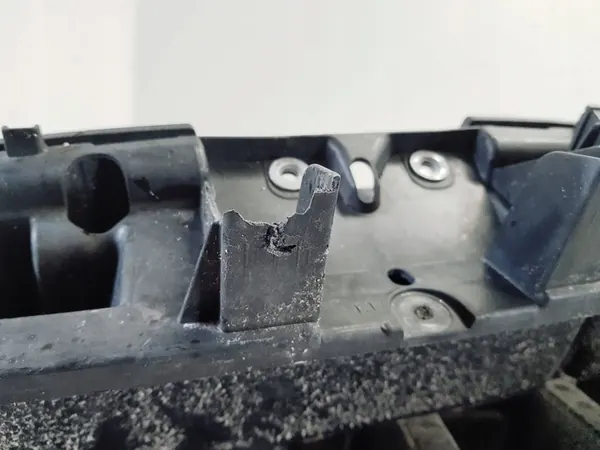 Reforço de Para-choque Dianteiro VW Touran 1T0805588AF image 3