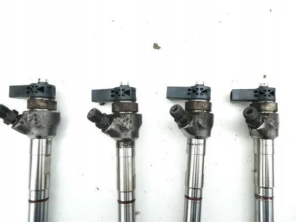 Iniettore carburante Bosch motore diesel 0 445 115 028 image 2