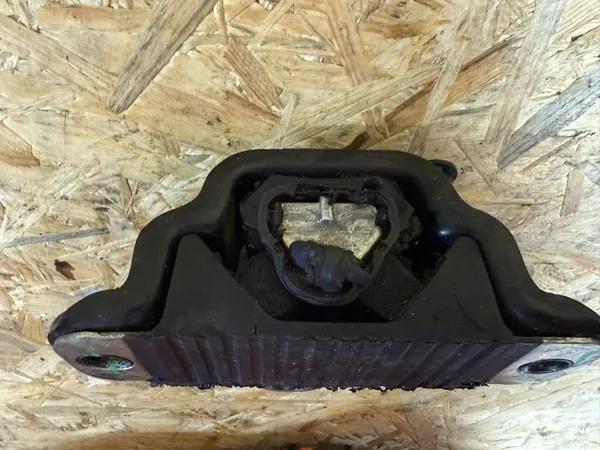 Moottorin kiinnike Fiat 500X / Jeep Renegade image 4